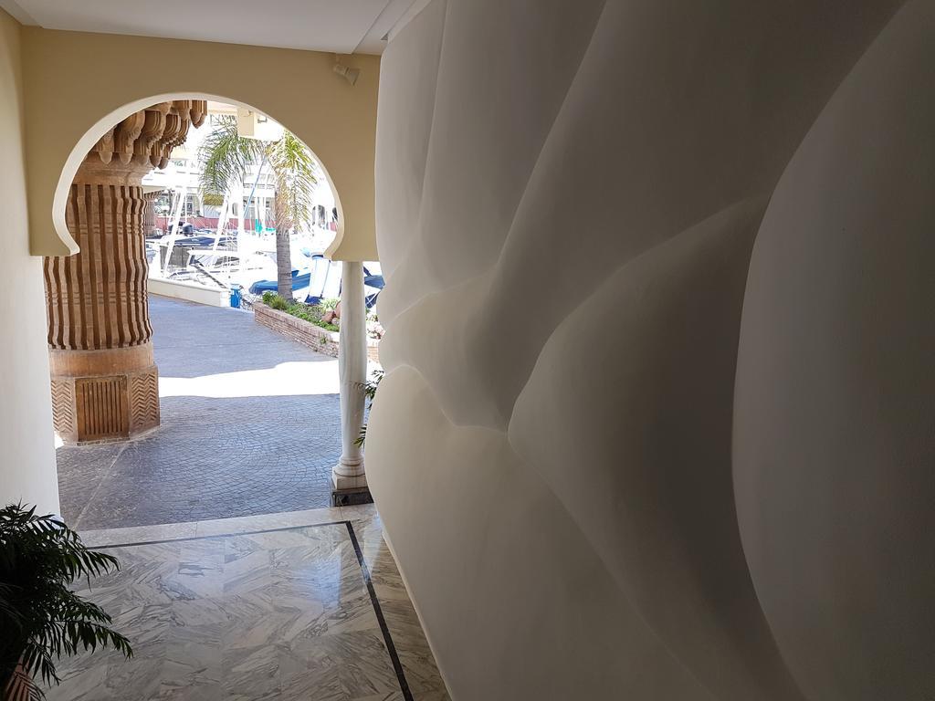 Isla Benalmadena Benalmádena Exterior foto